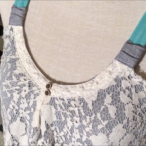 Rewind lace overlay tank top  white gray and teal - Picture 2 of 4